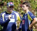 McDermott to quit as Australia's bowling coach