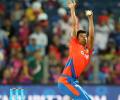 IPL: Kaushik reprises Adams's frog-in-blender action