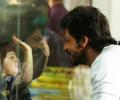 SPOTTED! SRK, AbRam bond over cricket...