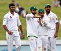 DRS controversy clouds rain-affected Day 1 of NZ vs Pak Test