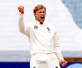 Root hails England fight, worries about Smith