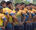 Sri Lankan cricket team arrive in Kolkata