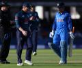 Dhoni booed by Indian spectators during Lord's ODI