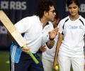 Here's your chance to take cricketing lessons from Tendulkar