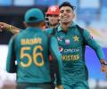 Three England-bound Pak cricketers COVID-19 positive