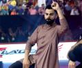 PHOTOS: Virat Kohli does the 'ThighFi'