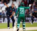 Woakes bags 5 as England beat Pakistan in final ODI