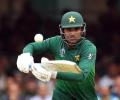 Pakistan beat Sri Lanka by 5 wickets, win ODI series 2-0