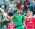 Marcus Stoinis blasts record BBL score!