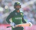 COVID-19 tests: Hafeez, five others cleared to tour England