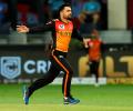 IPL: Which bowler has the best economy rate?