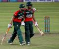 Bangladesh hand Australia second straight T20 defeat