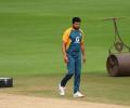 Pakistan's Azhar tells teammates to play fearlessly vs SA