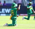 De Kock skips T20 WC game after SA asked to take knee