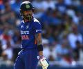 'If I had 20 mins with him...' Sunny offers to help Kohli