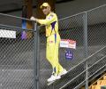 Dhoni spoke about quitting captaincy last year: Fleming