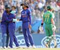 Kuldeep spins a web around Proteas