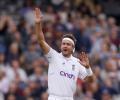 Yuvi congratulates Broad on 'super-inspiring journey'