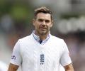 Tendulkar pays tribute to 'old foe' James Anderson