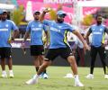 India seek revenge; England look to defend T20 crown