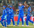 Sachin, Hardik Motivate MI Players