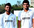 Ranji Trophy: Service complete record chase; J&K in quarters