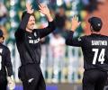 Santner lauds Bracewell's bowling after Bangladesh demolition