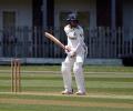 'Be the best batter you can be': Karthik's advice to Gill