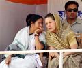 Sonia, Mamata to launch campaign against note ban