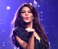 In pics: Jacqueline reveals a new hair story