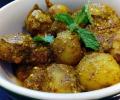 Recipe: How to make Dumdaar Dahiwale Aloo