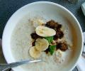 Breakfast recipe: How to make Oatmeal with fruits