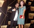 PIX: Diana Hayden parades baby bump on red carpet