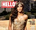 Oomphalicious! Kriti turns up the heat in gold