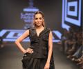 Pix: Malaika, Karisma, Vaani, Kiara turn showstoppers