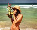 PIX: Sun, surf and Alessandra Ambrosio in a bikini