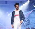 Watch out ladies! Heartthrob Kartik Aaryan is here to woo you