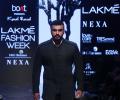 Look who joined Arjun Kapoor on the ramp!