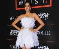 What's wrong with Janhvi Kapoor's dress?