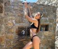 Bella Hadid flaunts bikini bod during Greek getaway