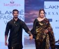 Bipasha and Karan's romantic moment on the ramp