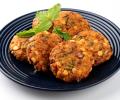 Tea-time recipes: Kalmi Vada and Pyaz Kachori