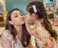 Soha, Kunal, Inaaya's AWESOME Twinning Moments