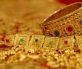 How much gold do Indian households own?