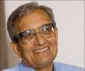 Bengal's land acquisition method wrong:Amartya Sen
