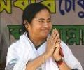 Mamata flags off Sealdah-Delhi Duronto train