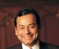  Ravi Ruia resigns from Essar Shipping Board