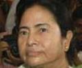 Govt should keep off land acquisition: Mamata