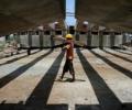 Govt considers changes to Contract Labour Act