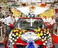 Suzuki likely to press the pedal on Maruti stake